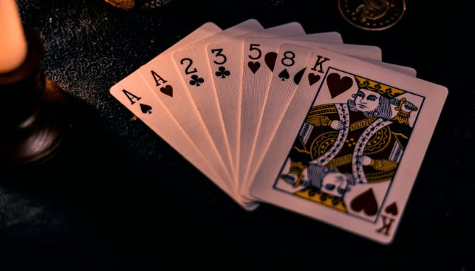 bet 3999 apk ক্যাসিনো ও স্পোর্টস হাবের নীয়ন পরিবেশ